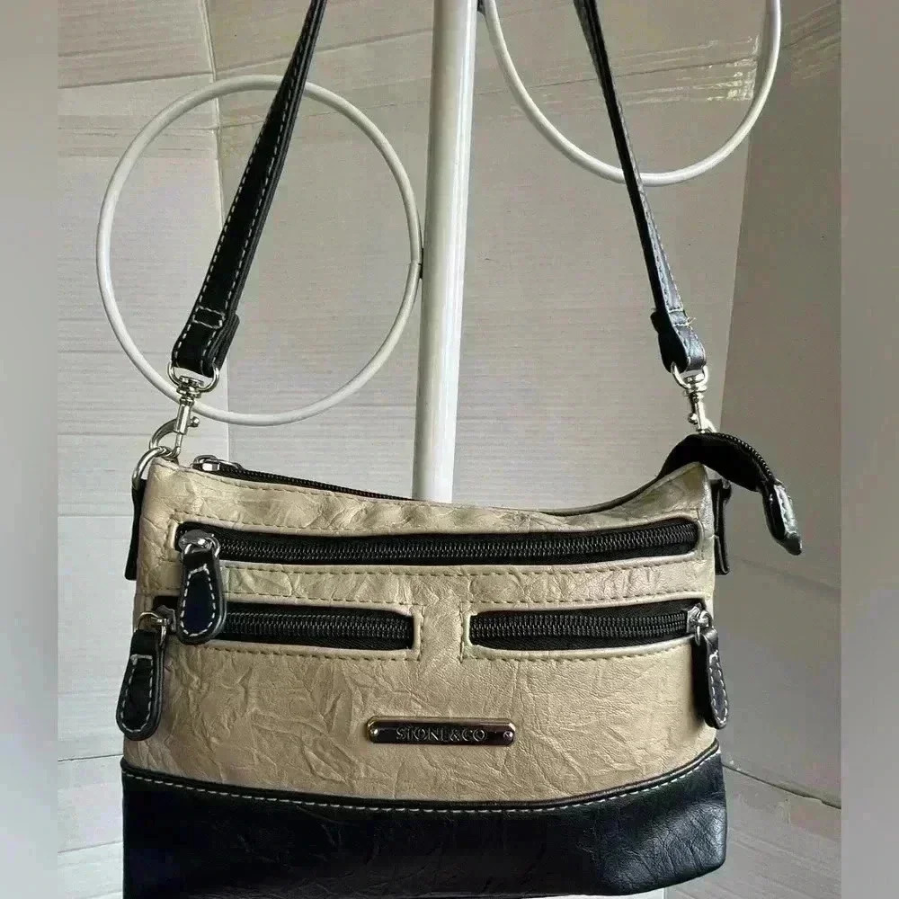 Stone and Company Leather Crossbody Bsg - Picture 2 of 10
